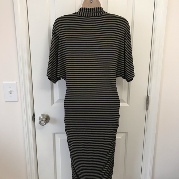 Banana Republic faux-wrap dress - Picture 7 of 8